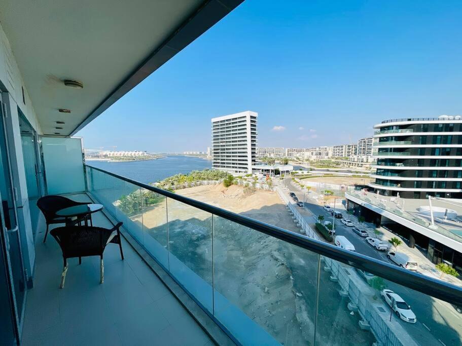 Newly Furnished 1 Bedroom Full Apartment