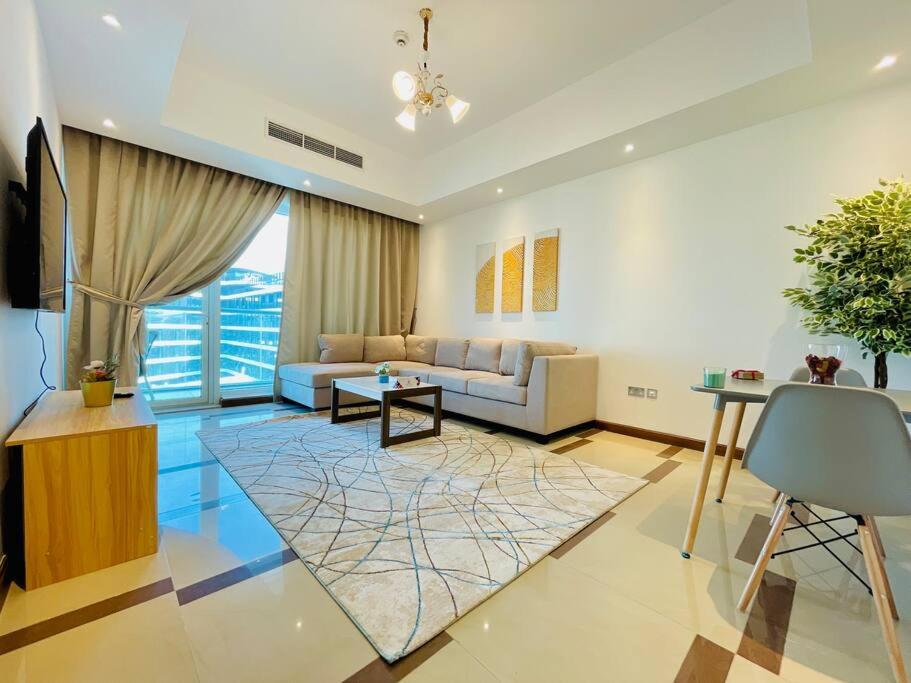 Apartment Newly Furnished 1 Bedroom Full Abu Dhabi